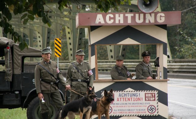 Кадр 4 з Людина у високому замку 2 сезон