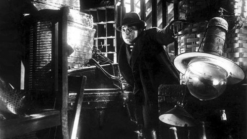 Кадр 2 з М: Місто шукає вбивцю