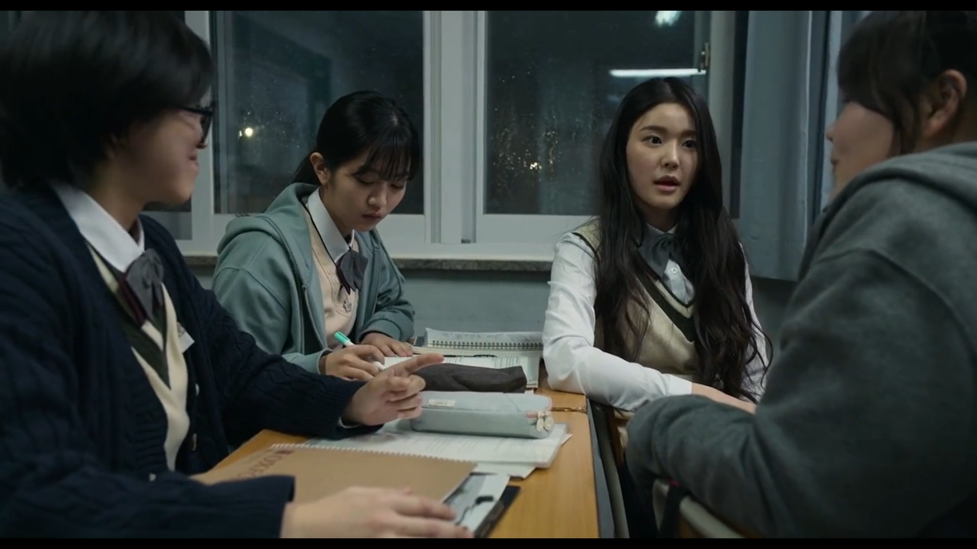 Кадр 1 з Магазин світильників / Магазин ламп 1 сезон