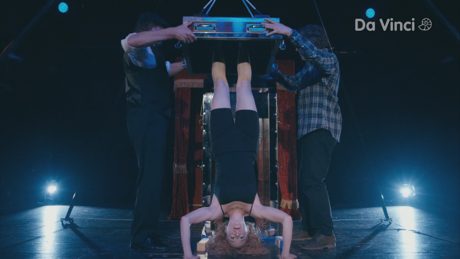 Кадр 3 з Магія Гудіні з Аланом Девісом