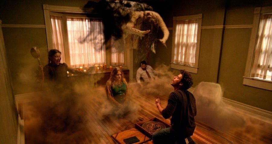 Кадр 1 з Міднайт, Техас 1 сезон