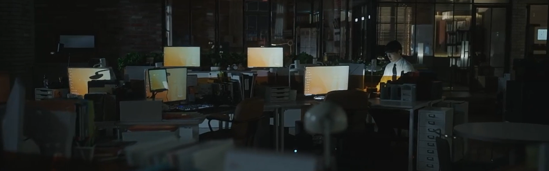 Кадр 1 з Мій ідеальний секретар / Мій бездоганний секретар 1 сезон