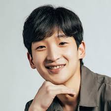 Кадр 1 з Міна, ти знову змінила аватарку? 1 сезон