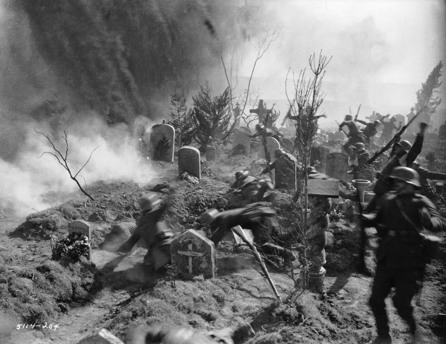 Кадр 1 з На західному фронті без змін