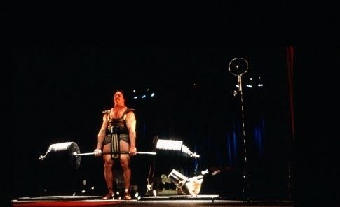 Кадр 1 з Непереможний