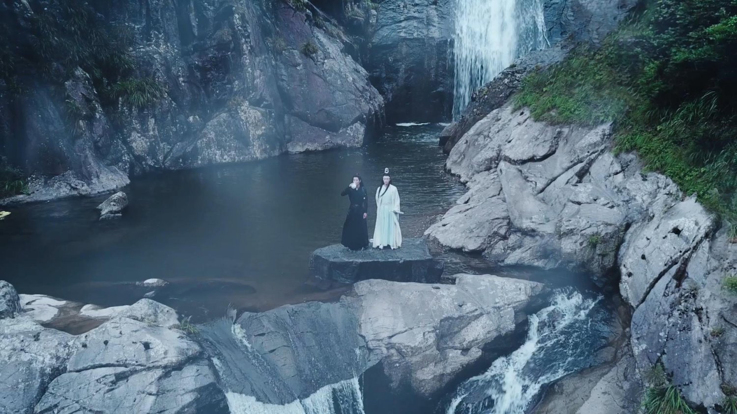 Кадр 3 з Неприборканий 1 сезон