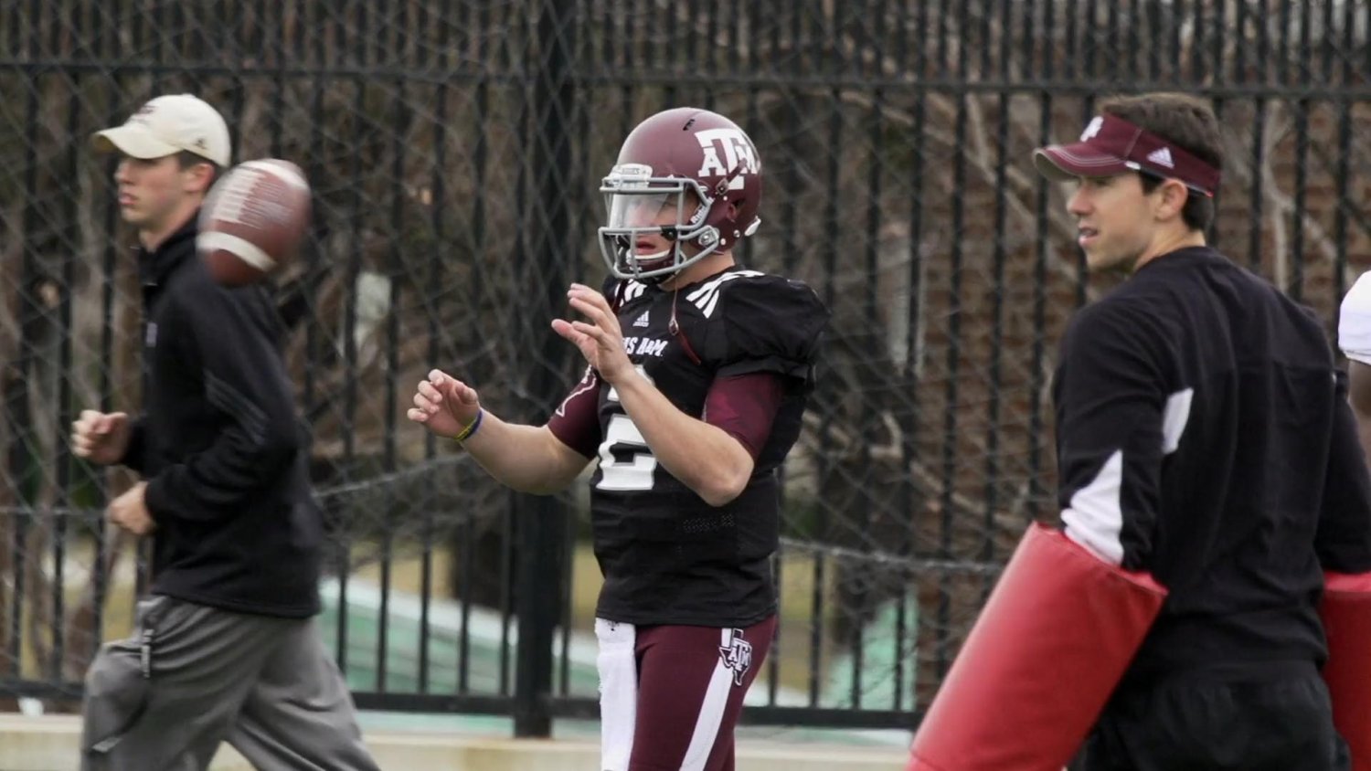 Кадр 1 з Нерозказане: Джонні Футбол