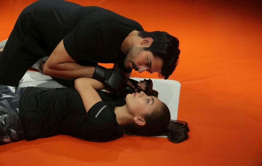 Кадр 3 з Нескінченне кохання 1 сезон