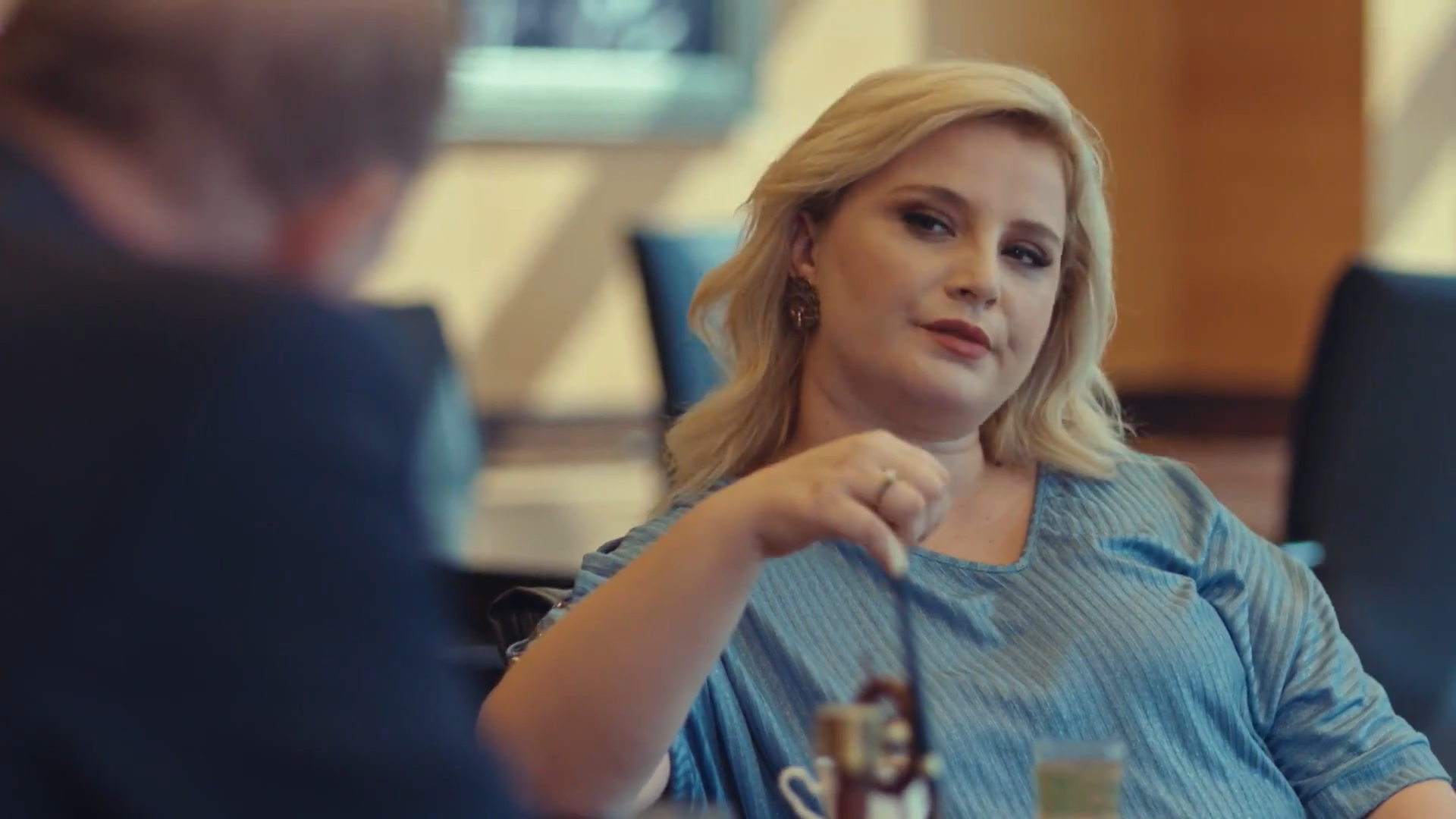 Кадр 4 з Невірний 2 сезон