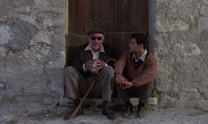 Кадр 2 з Новий кінотеатр «Парадізо»