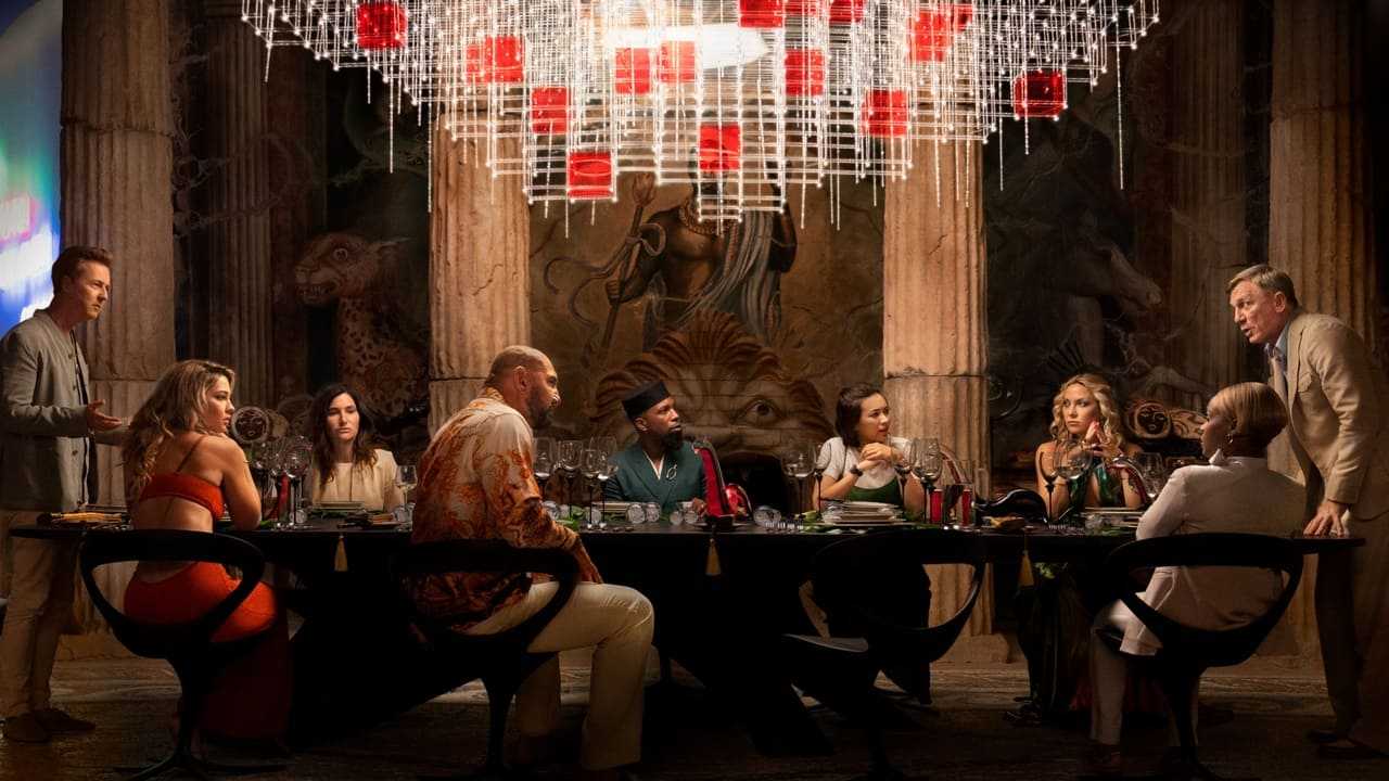 Кадр 2 з Ножі наголо 2: Скляна цибуля