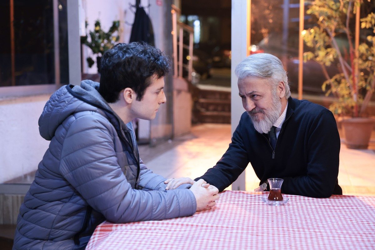 Кадр 2 з Омер 1 сезон