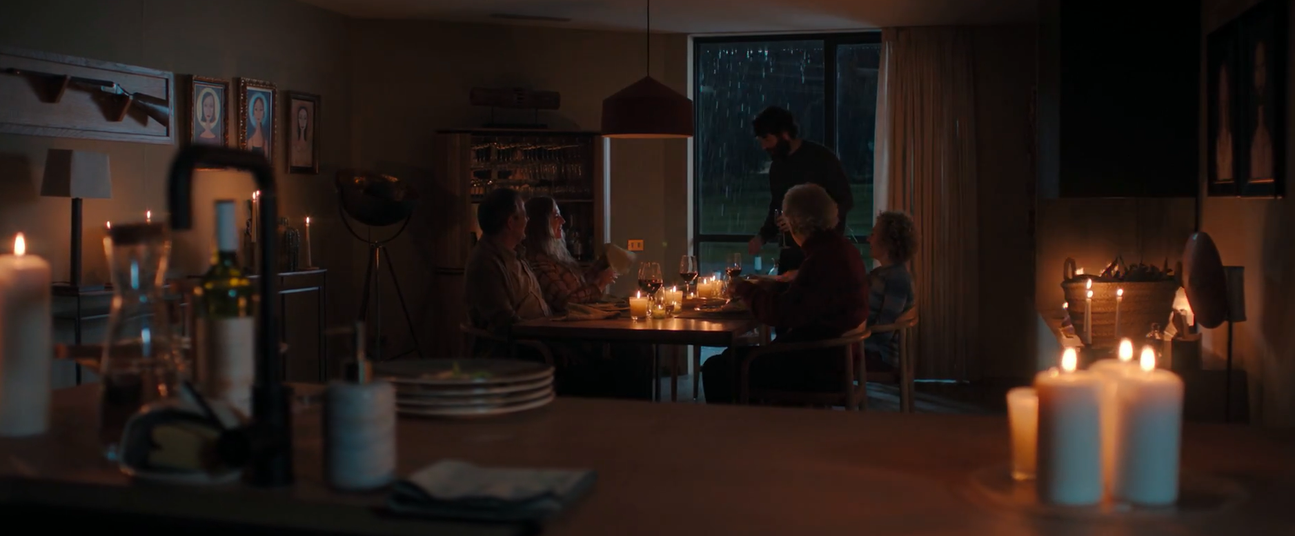 Кадр 2 з Остання ніч у Треморі 1 сезон