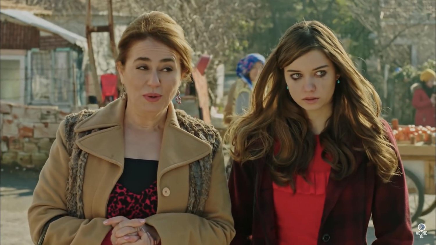 Кадр 2 з Пані Фазілет і її доньки 1 сезон