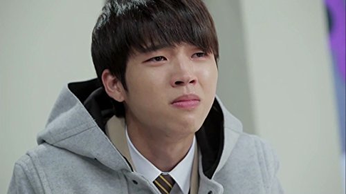 Кадр 1 з Перше солодке кохання 1 сезон