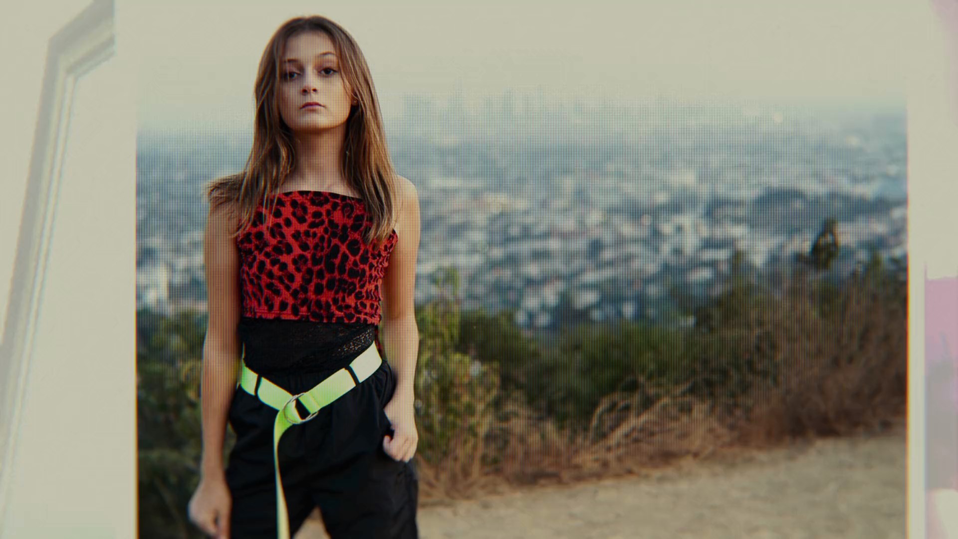 Кадр 4 з Поганий вплив: Хто стоїть за дітьми-інфлюенсерами? 1 сезон