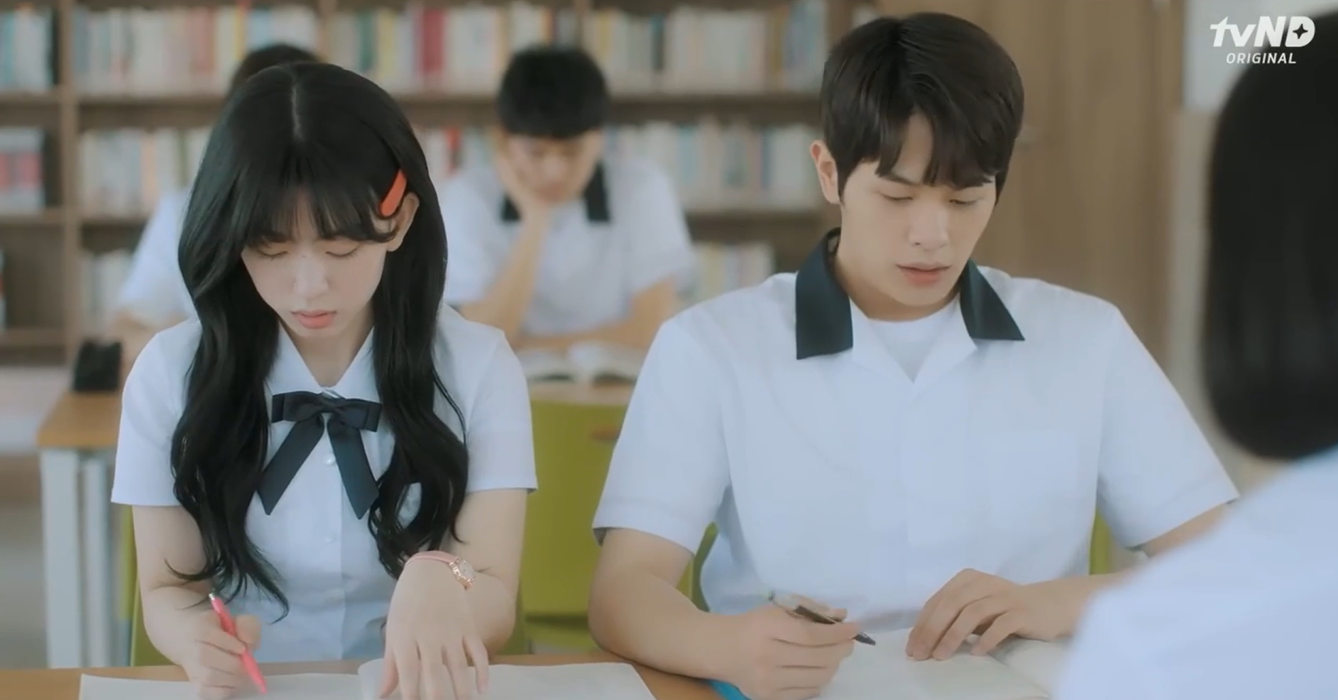 Кадр 4 з Полюби себе 2 сезон