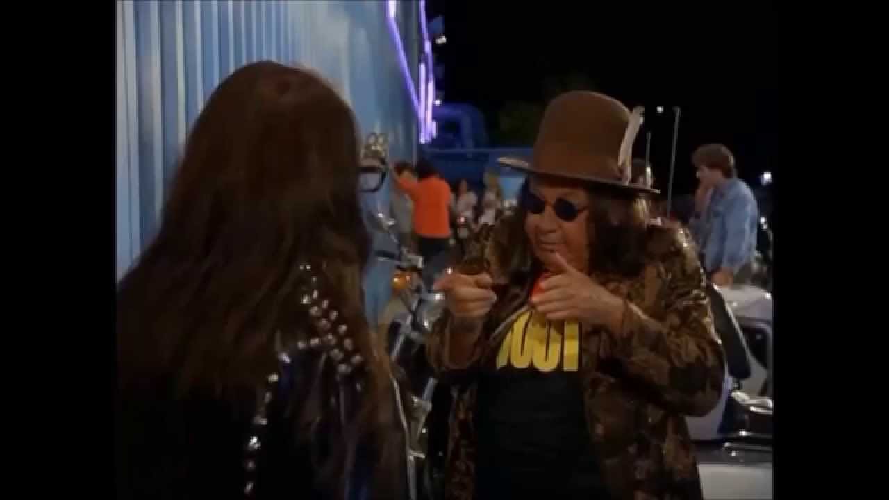 Кадр 3 з Повернення Фантоцці