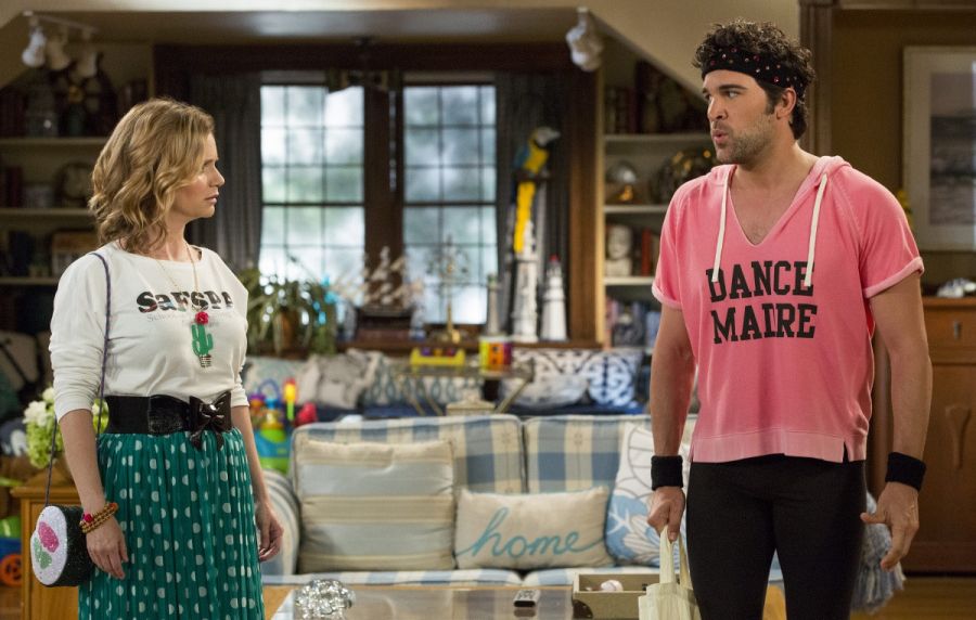 Кадр 2 з Повніший будинок 1 сезон