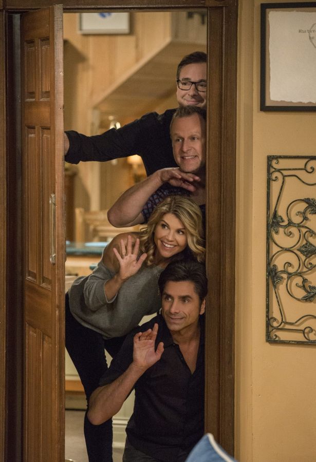 Кадр 4 з Повніший будинок 1 сезон