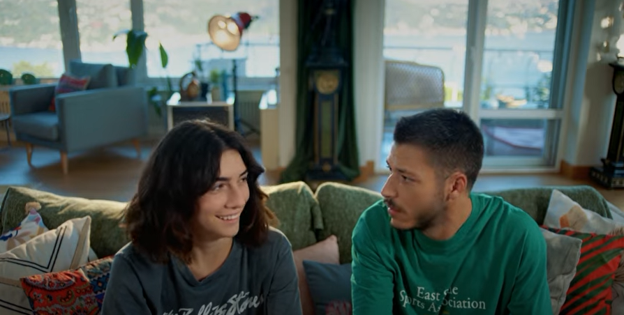 Кадр 3 з Просто друзі 1 сезон