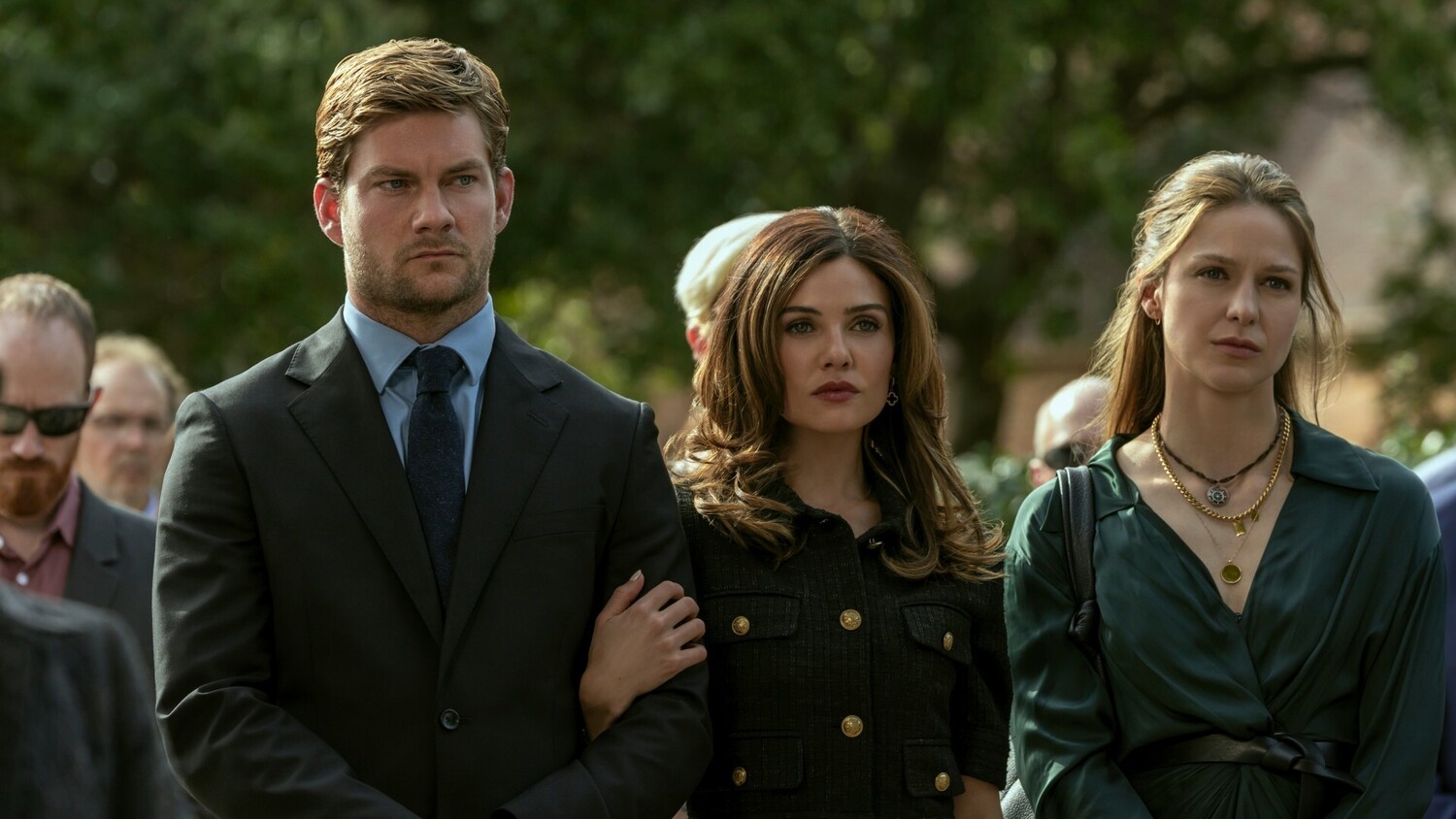 Кадр 2 з Прибережжя 1 сезон