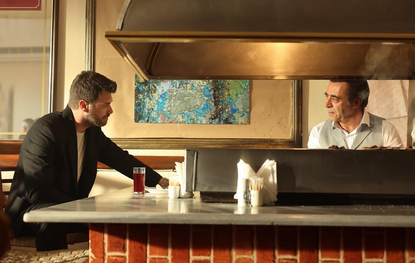 Кадр 3 з Сім'я / Родина 1 сезон