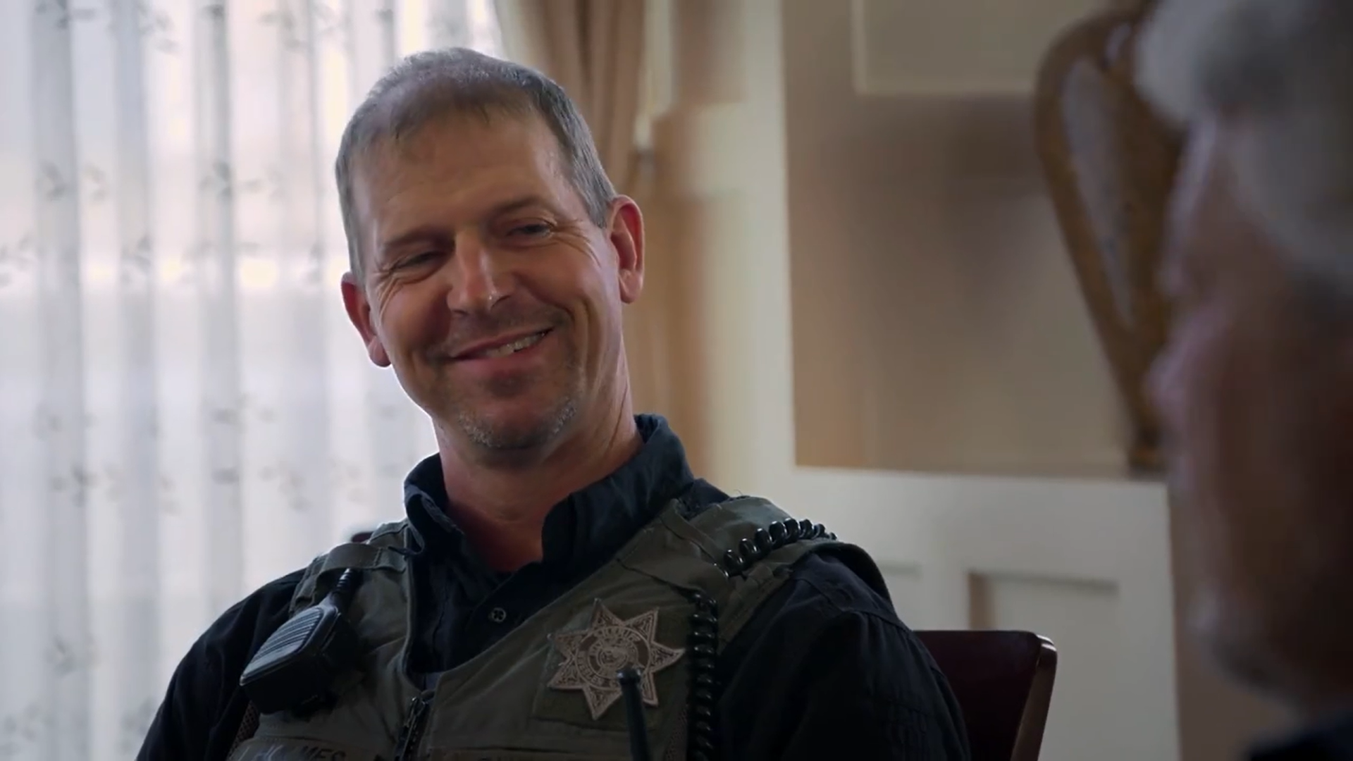 Кадр 2 з Розслідування прибульців 1 сезон