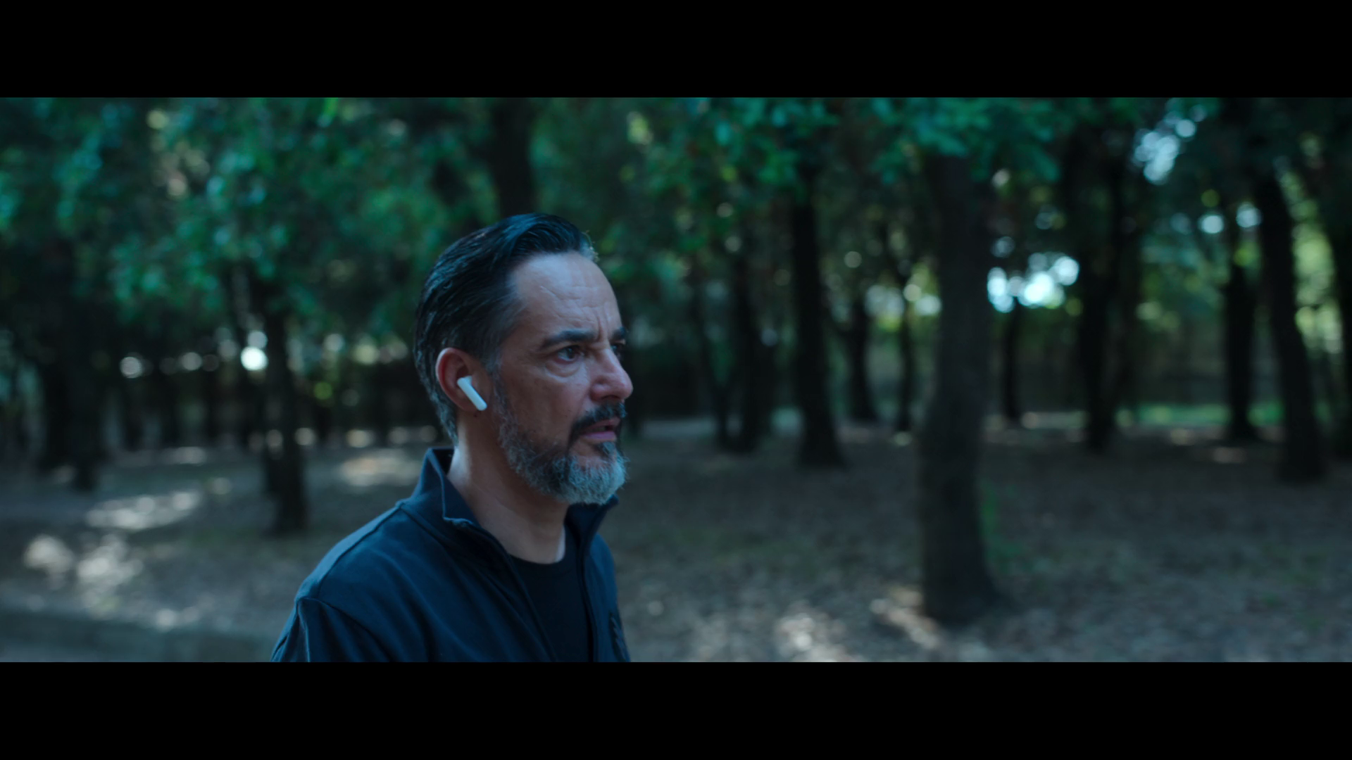 Кадр 1 з Сара: Жінка в тіні 1 сезон