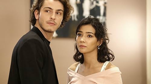 Кадр 2 з Соколиний пагорб 1 сезон