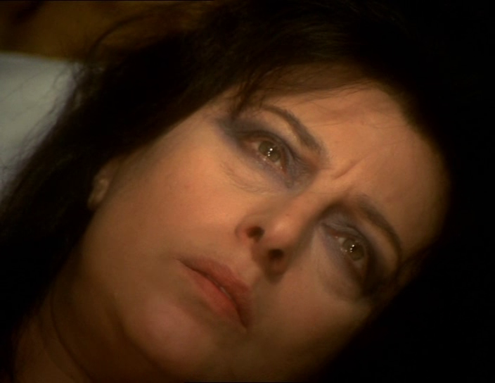 Кадр 4 з Співачка