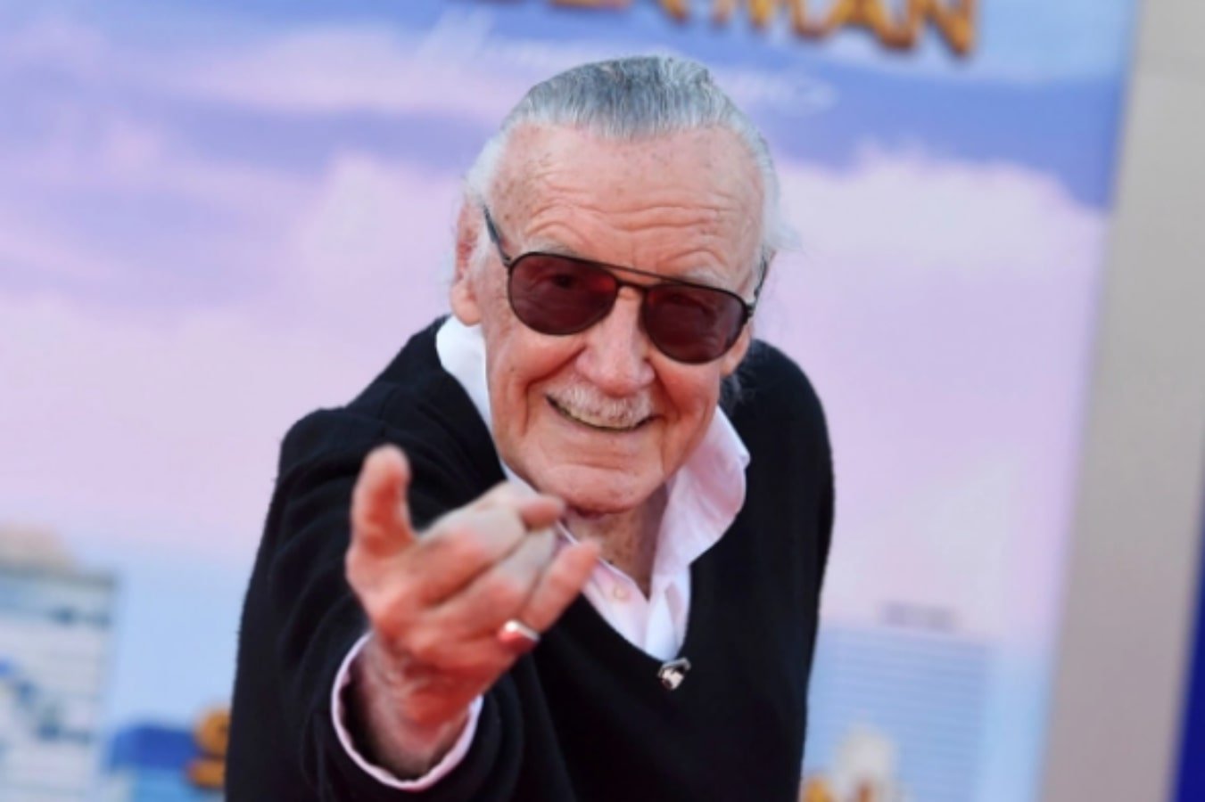 Кадр 1 з Стен Лі