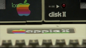 Кадр 2 з Стів Джобс: Хіпі на мільярд доларів