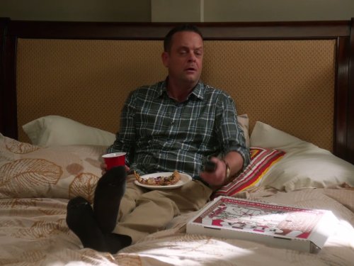 Кадр 1 з Сусіди 1 сезон