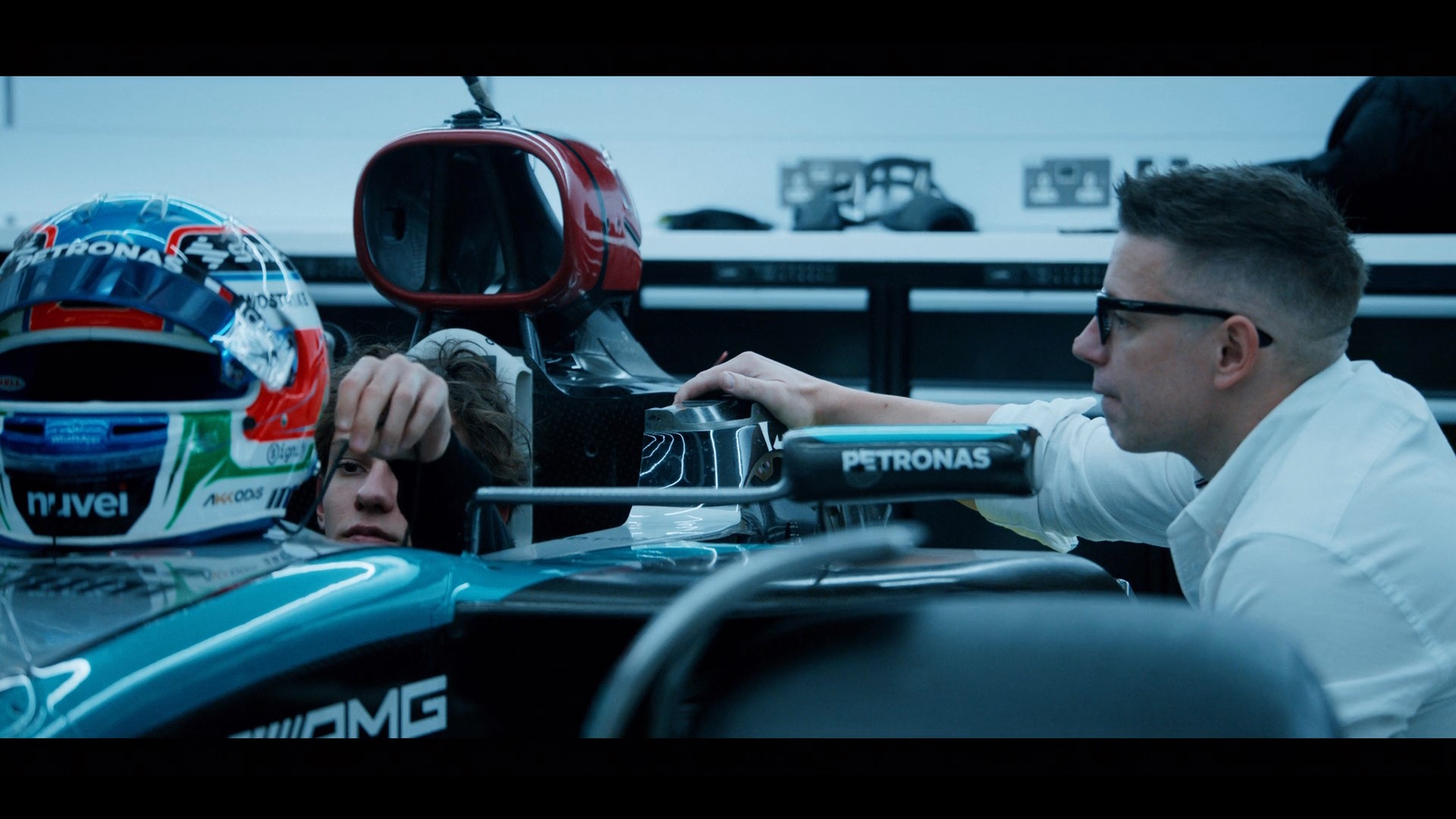 Кадр 3 з Сидіння за кермом