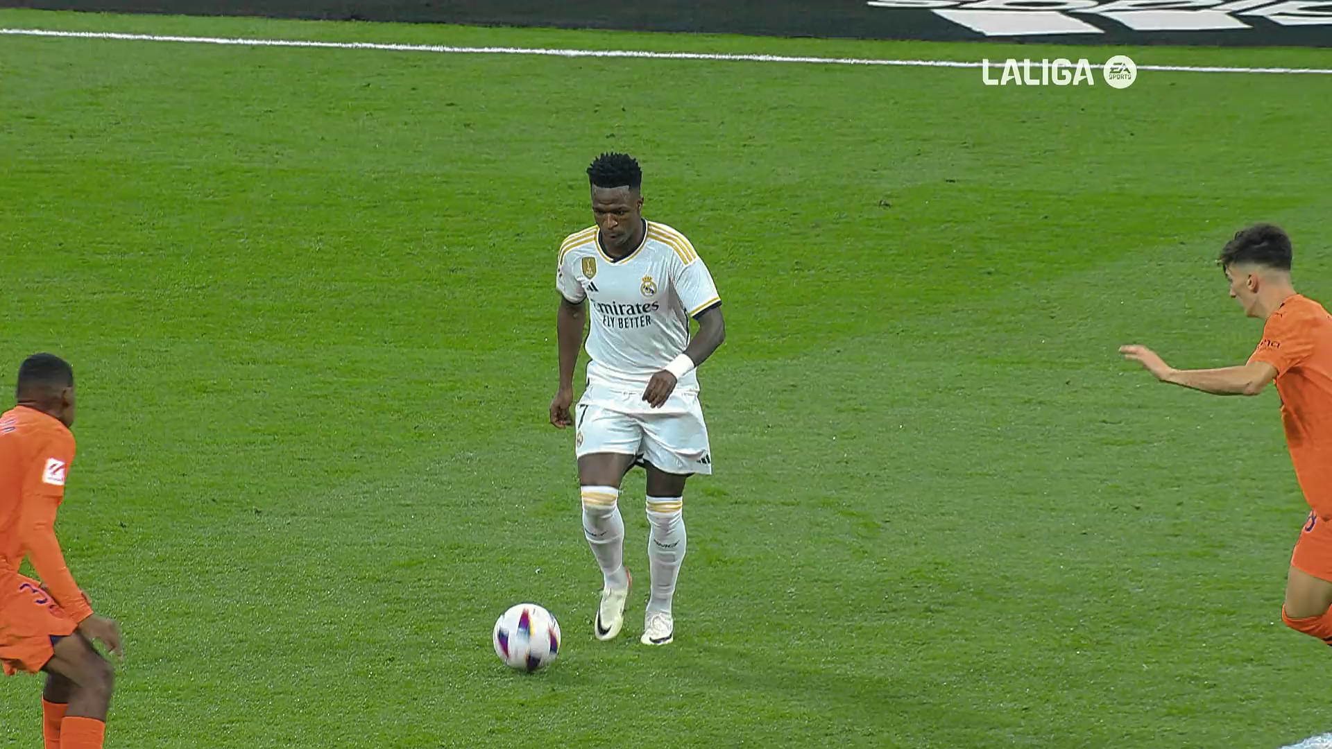 Кадр 3 з Танцюй, Віні