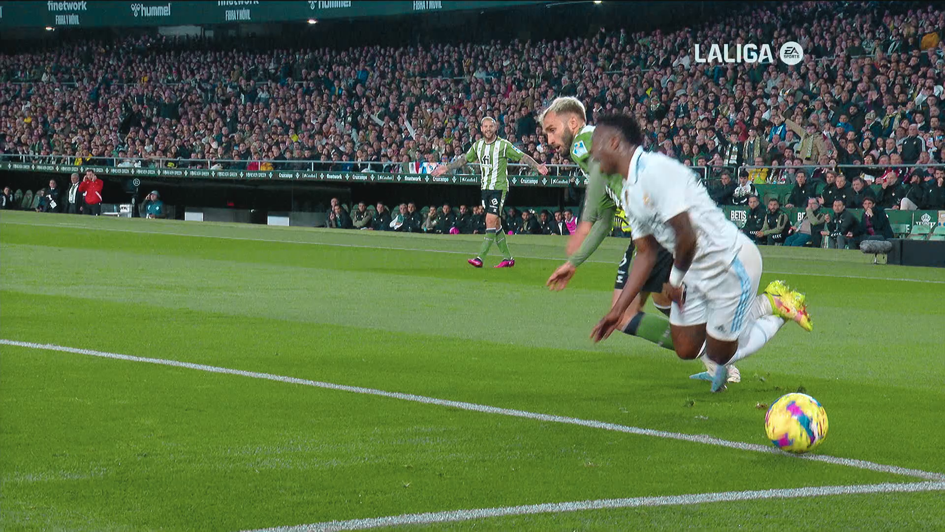 Кадр 4 з Танцюй, Віні