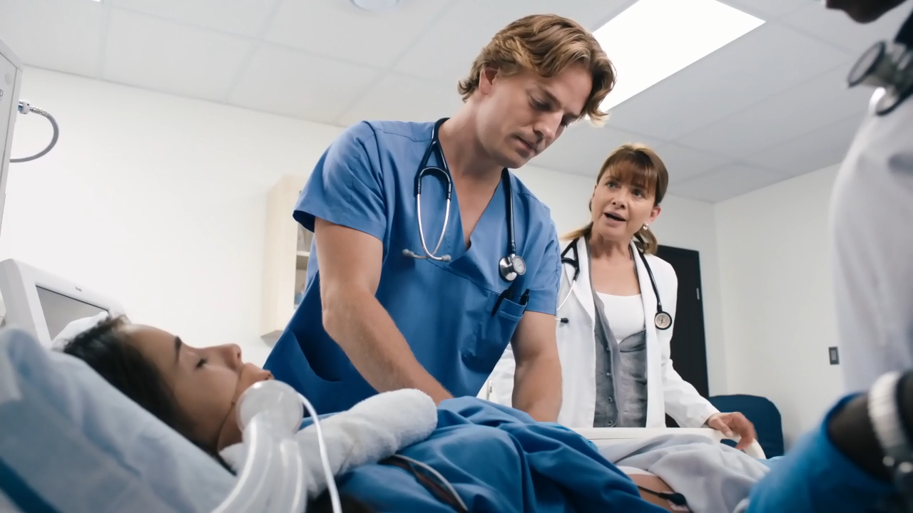 Кадр 3 з Травма 4 сезон