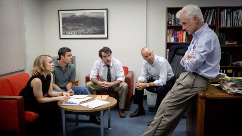 Кадр 1 з У центрі уваги