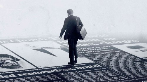 Кадр 4 з У центрі уваги