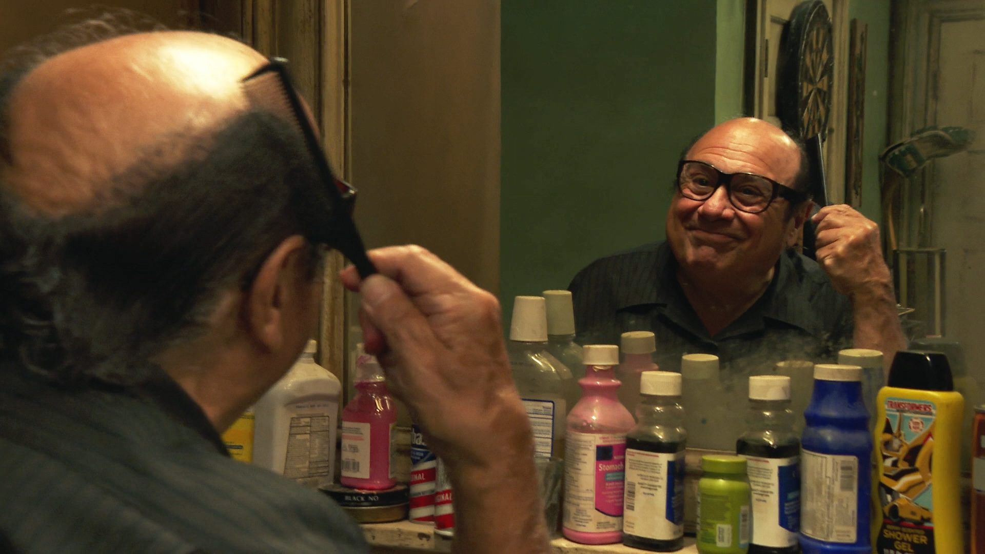 Кадр 4 з У Філадельфії завжди сонячно 16 сезон