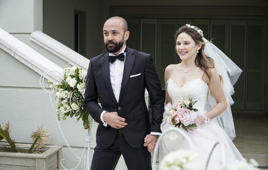 Кадр 3 з Уламки щастя 1 сезон