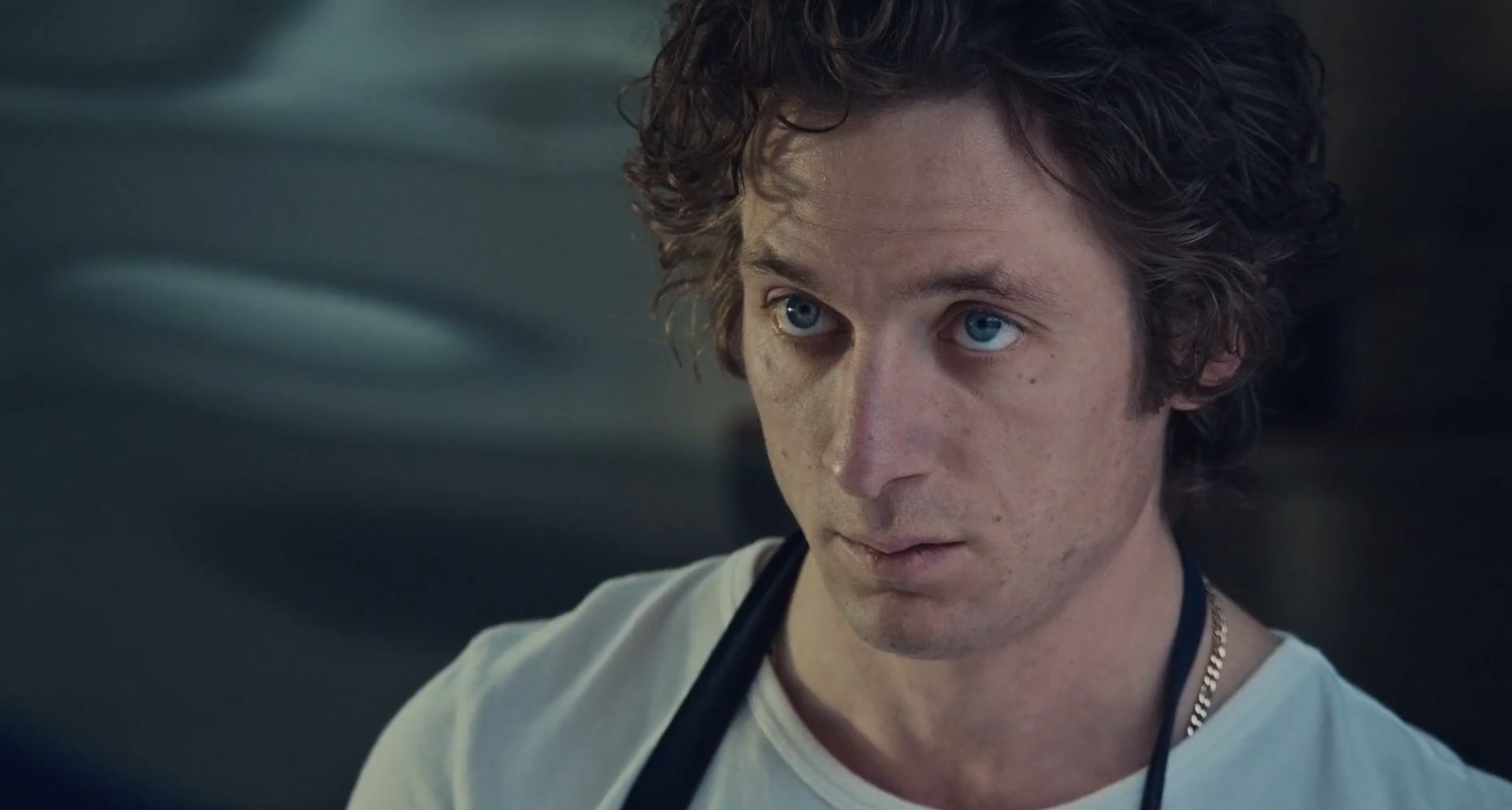 Кадр 2 з Ведмідь 3 сезон