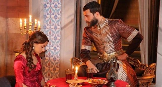 Кадр 1 з Величне століття. Нова володарка / Величне століття. Кьосем 1 сезон