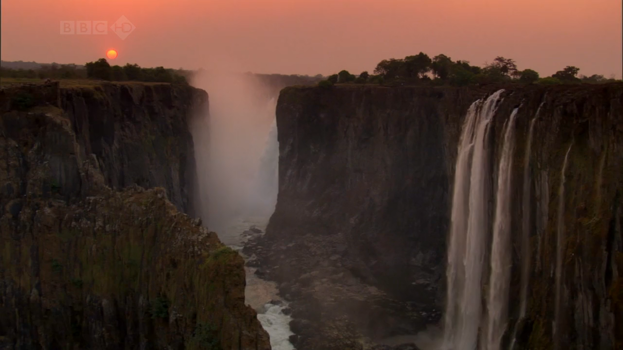 Кадр 3 з Водоспад Вікторія
