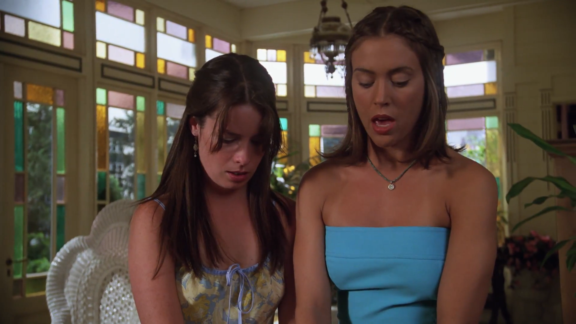 Кадр 3 з Всі жінки відьми 2 сезон