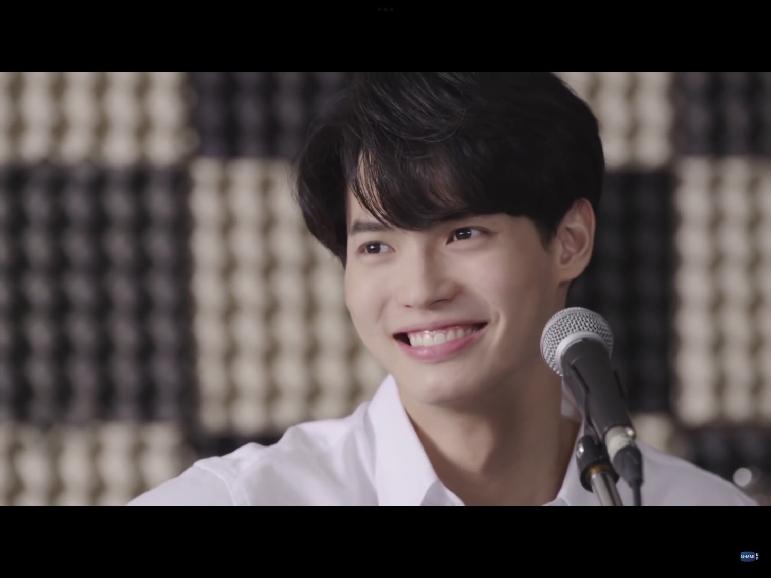 Кадр 1 з Все ще разом 1 сезон