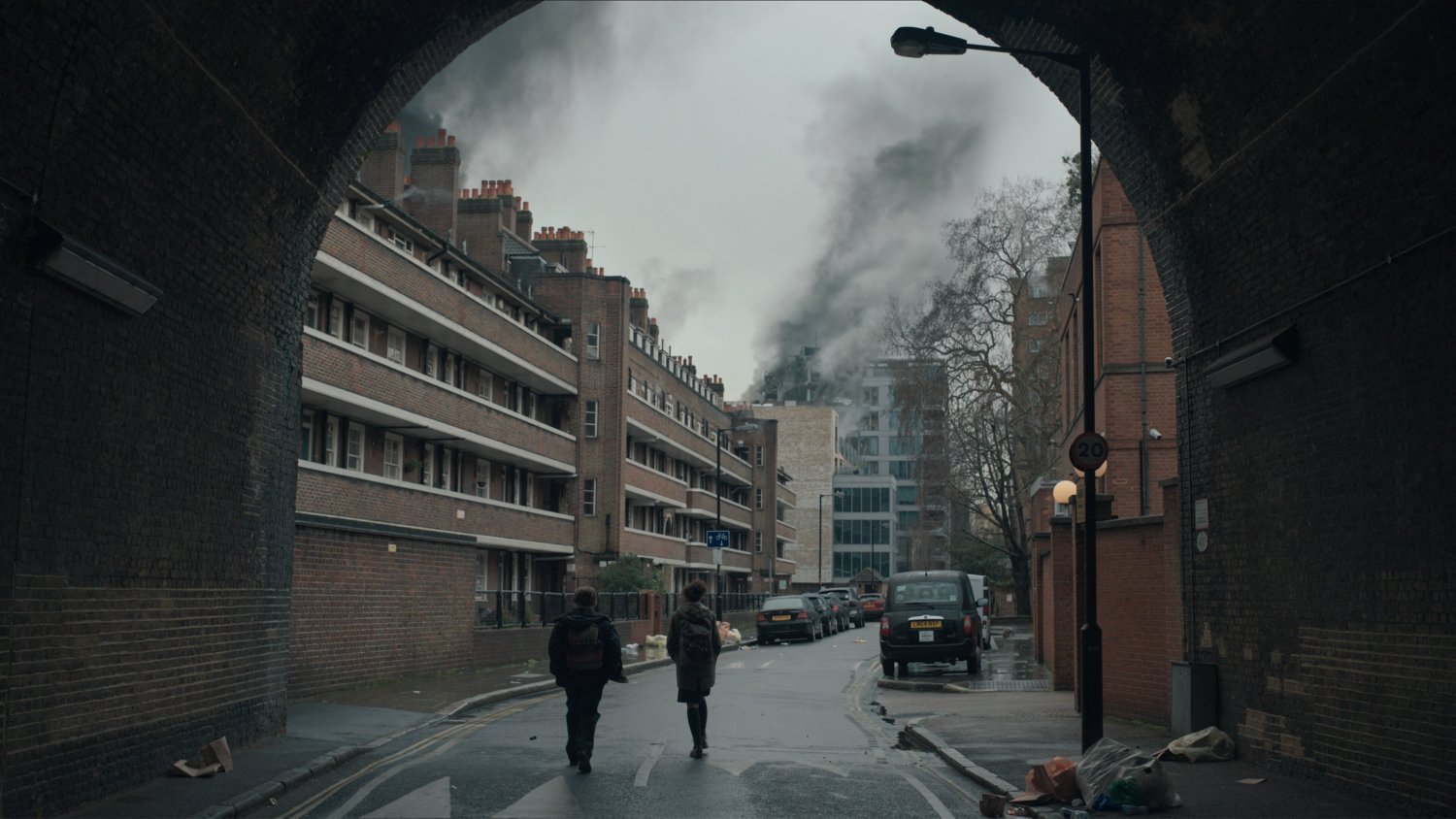 Кадр 2 з Вторгнення 1 сезон