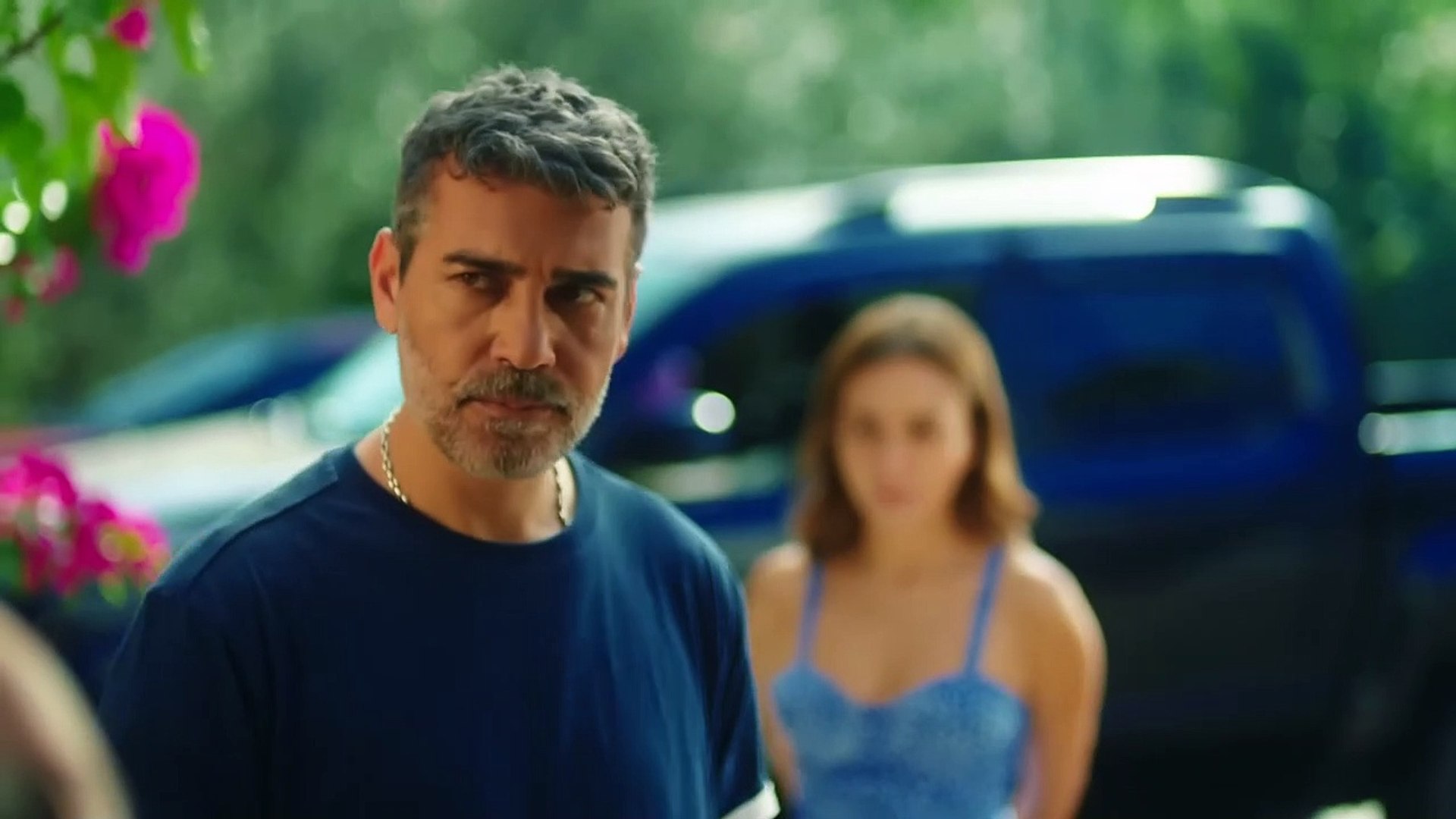 Кадр 4 з Вигнання в блакить 1 сезон