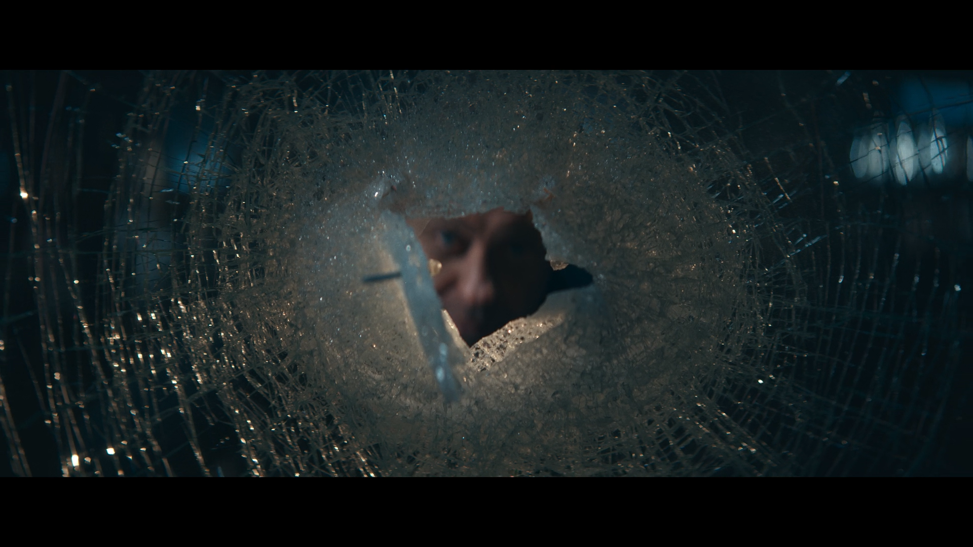 Кадр 4 з Викрадення діаманта 1 сезон